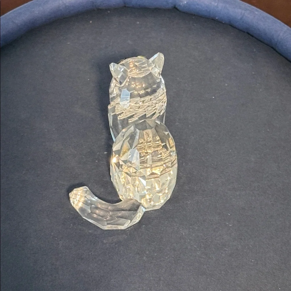 Swarovski Sitting Cat ~ Retired